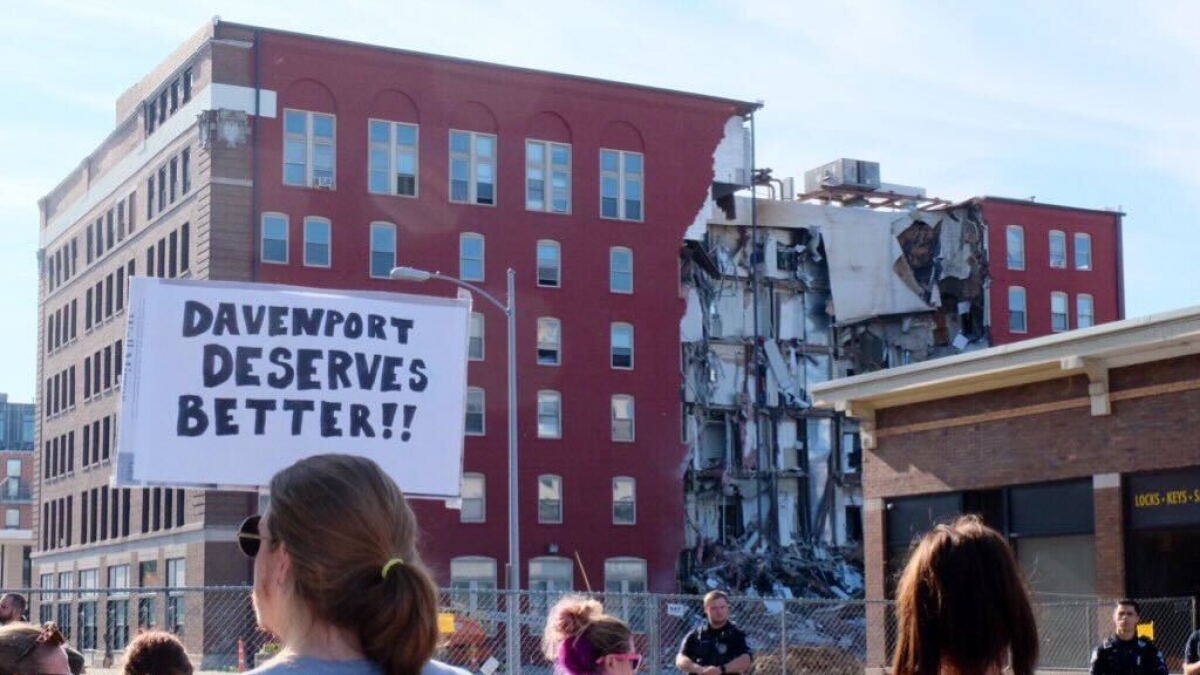 Davenport inspection records show complaints, structural issues at collapsed apartment building - Vimarsana News