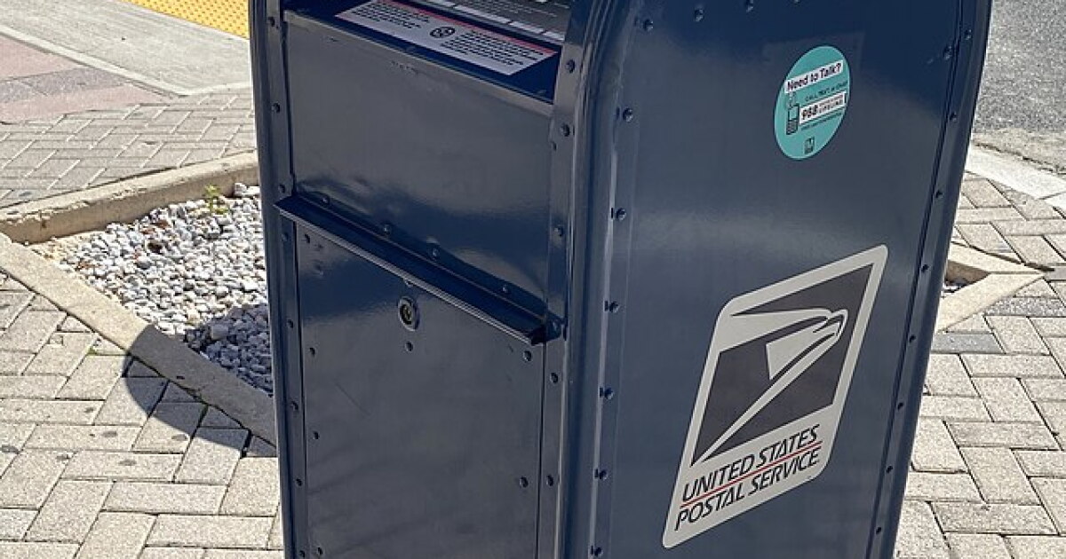 Nearest Blue Mailbox USPS mail sorting to stay in Tulsa