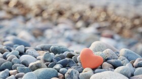 For one couple in Muskegon, rocks became a way to remind each other of their love.