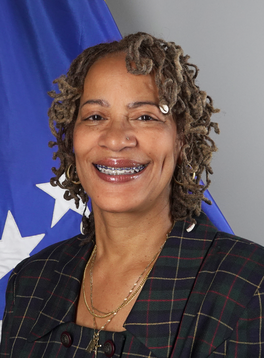 Mayor Elaine O'Neal