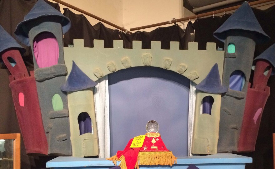 larry_smith_castle_crop_img_9017.jpg