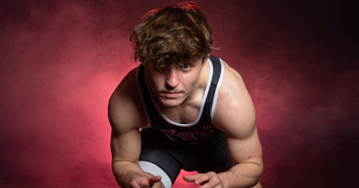 Area high schooler competes in national wrestling tournament