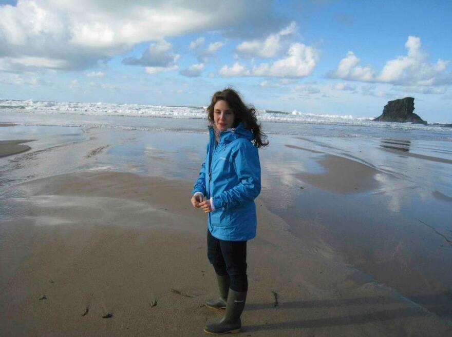 Nicholson vacationed on the Atlantic coast of Cornwall in her native Britain in 2013.