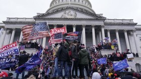 A mob of pro-Trump supporters stormed the U.S. Capitol on Wednesday, Jan. 6, 2021. (Kent Nishimura / Los Angeles Times via Getty Images)