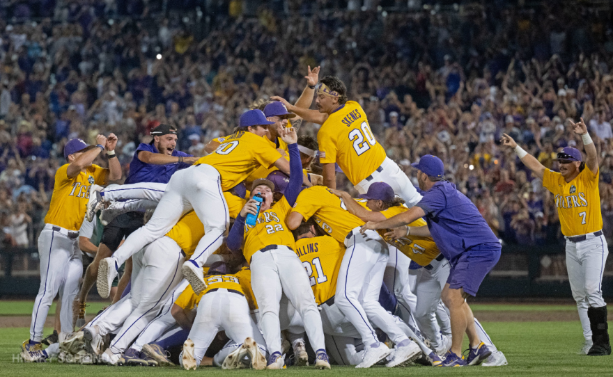 LSU Tigers baseball team celebrate after winning the College World Series