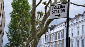 A signpost points to a polling station during the UK 2026 local elections in London, Thursday, May 7, 2026. (Kirsty Wigglesworth/AP)