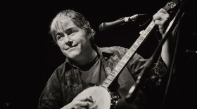 Béla Fleck performs at the Celtic Connections Festival at The Old Fruit Market on Jan. 24, 2016 in Glasgow, Scotland. (Ross Gilmore/Redferns/Getty Images)