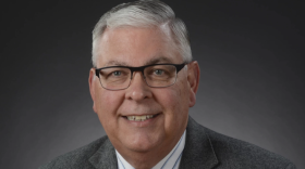  headshot of Mayor Kent Vanderwood