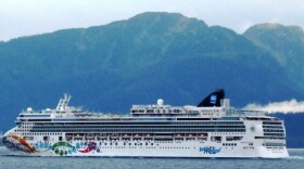 The cruise ship Norwegian Pearl sails south through Chatham Strait on its final voyage of 2013. (Ed Schoenfeld/CoastAlaska News)