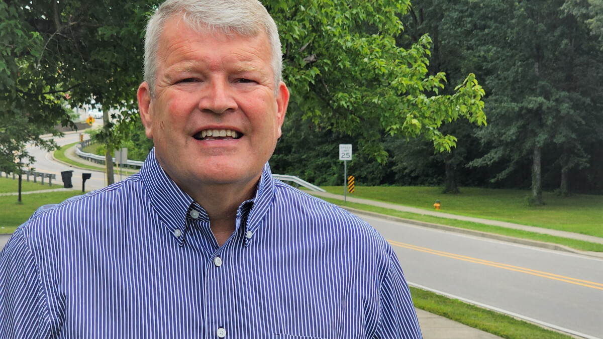 Longtime Independent New Albany council member announces run as Republican - Vimarsana News