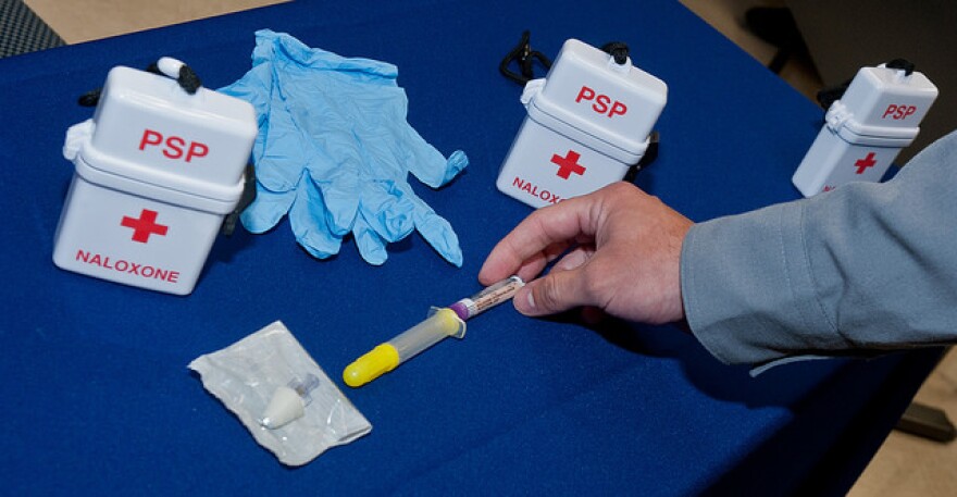 Naloxone manufactured by Amphastar comes with a "kit" that allows it to be easily sprayed into the nostril during an overdose.