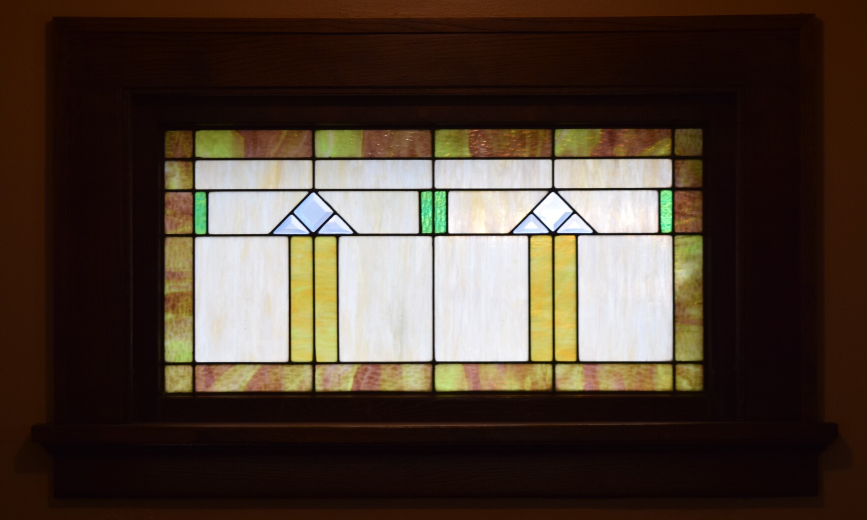 An Ode To Craftsmanship Stained Glass Windows In Milwaukee Bungalows