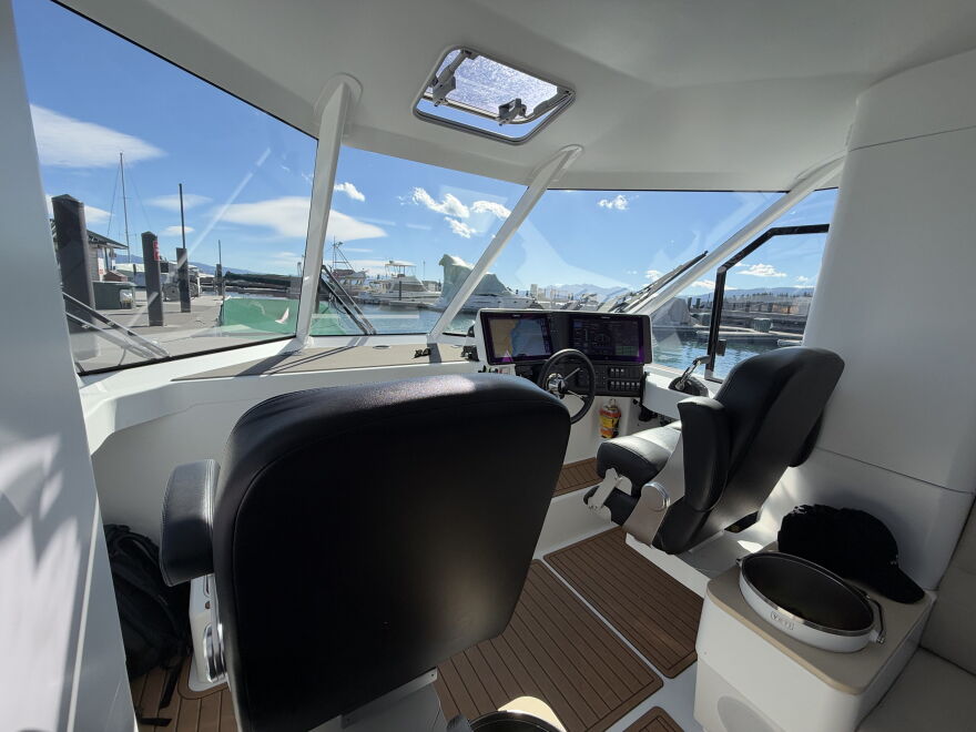 The interior of the VS-9 vessel.