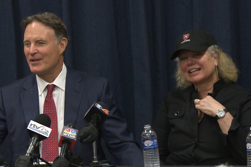 Evan and Susan Bayh.
