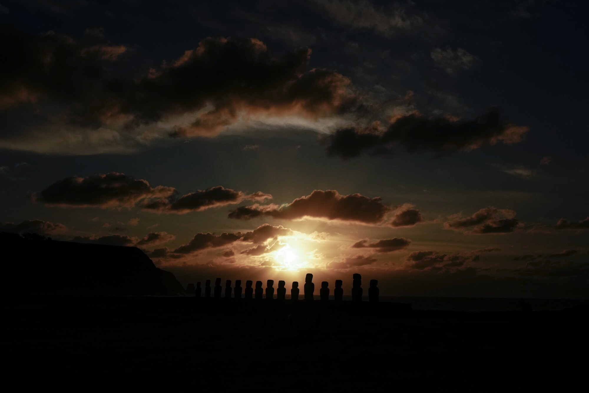 The Conversation: Hoʻōla Nā Pua CEO; Lunar calendars across the Pacific episode artwork