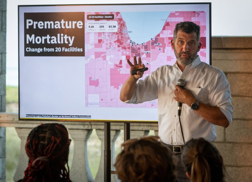 Carnegie Mellon University economist Nicholas Muller presents a study of industrial air pollution in northwest Indiana and its impact on residents at a Just Transition Northwest Indiana event in August.