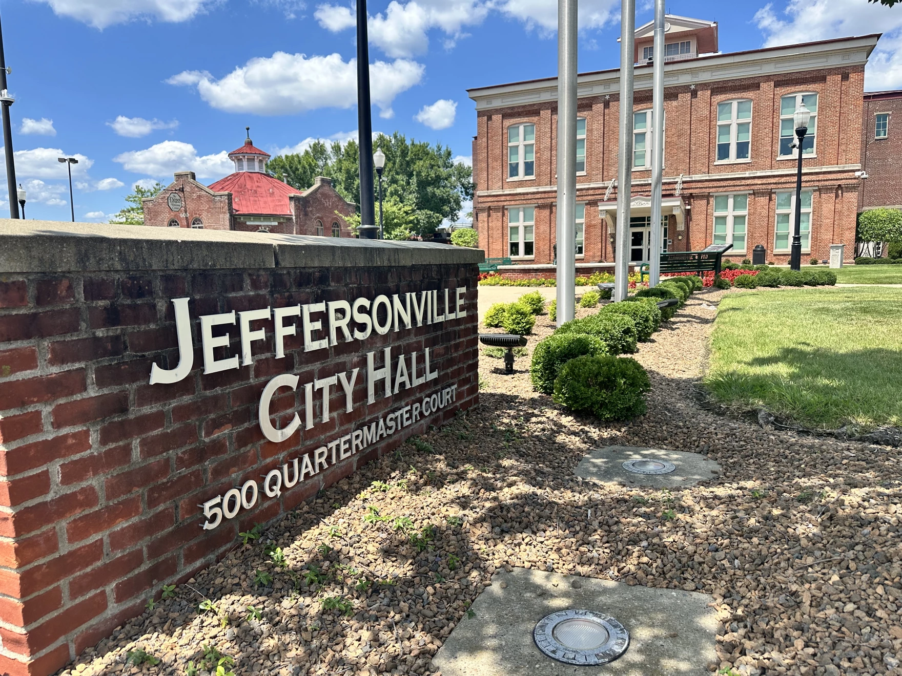 Jeffersonville approves 1-year data center moratorium