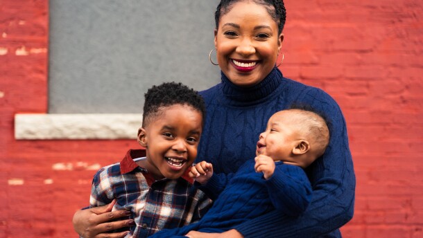Veronica Peterson of Springfield, Mo. and her two children.