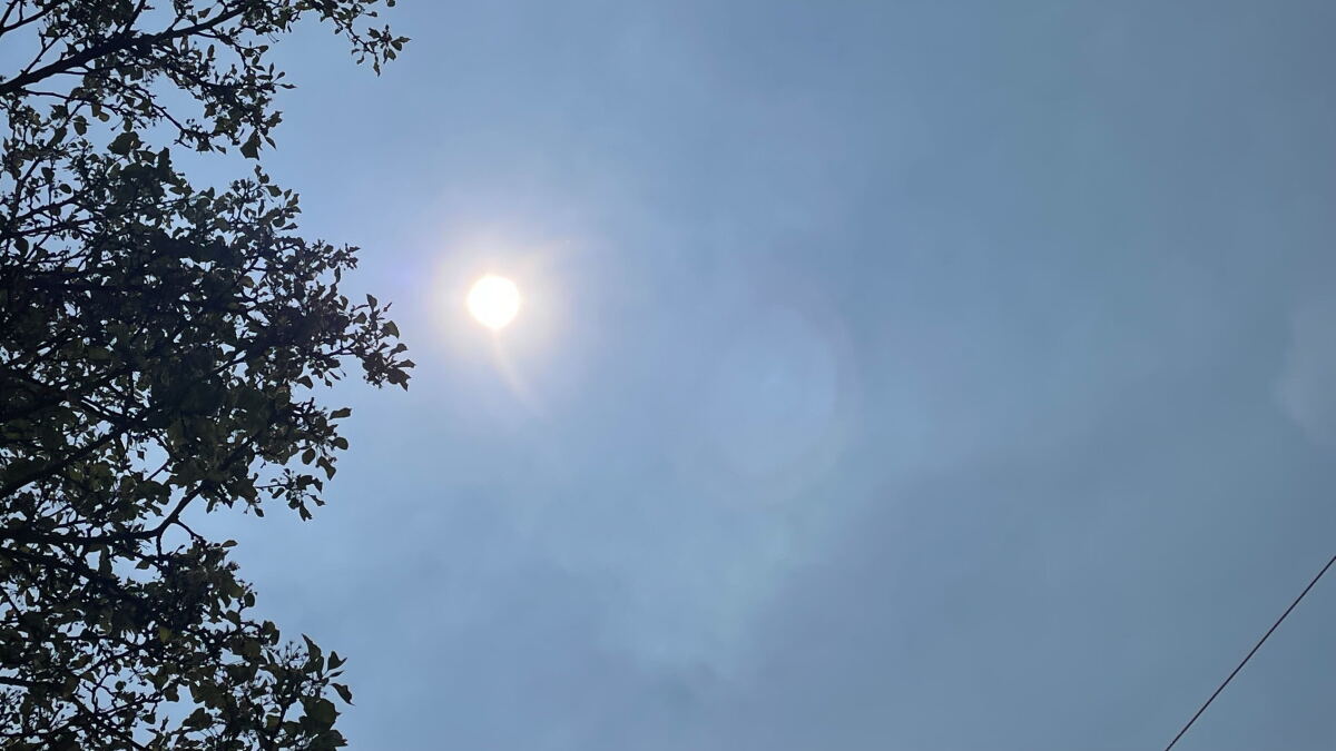 Air pollution cloaks Upper Midwest and Eastern US for a second day. Here's why there is so much smoke - Vimarsana News