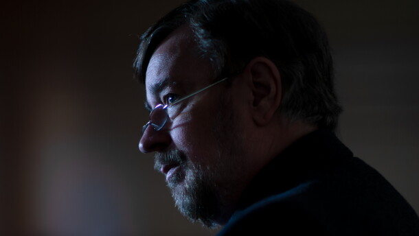 Larry Brechner moderates a discussion during a free public screening of the Ken Burns documentary The American Revolution at Valparaiso University on April 22, 2026.