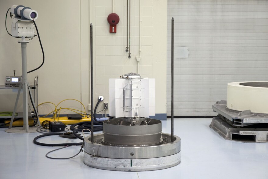 Using thermoelectric devices, electricity can be generated directly from heat. (NASA, Wikimedia Commons)