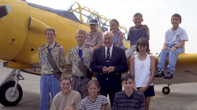 Chuck Yeager and members of the EEA's Young Eagles program. 