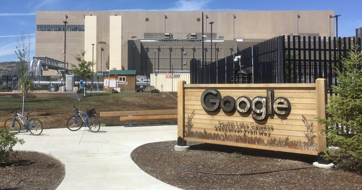Bills to regulate data farms approved before legislative session ends