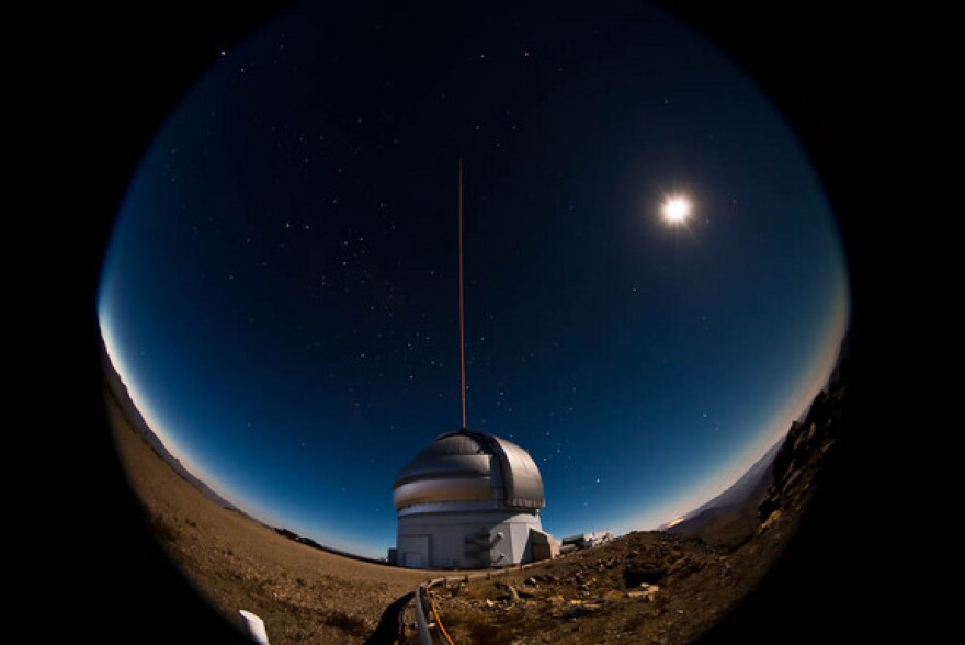 Moon_courtesy_of_Manuel_Paredes_Gemini_Observatory_AURA.jpg