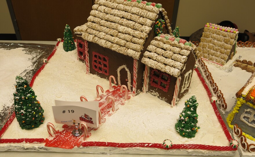 Wilton Preassembled Gingerbread House Kit