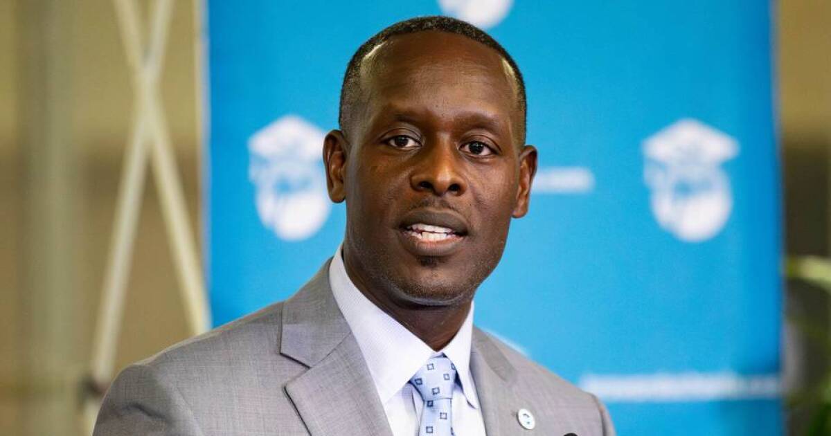 Broward Schools da un paso más hacia cierres y consolidaciones Broward Schools da un paso más hacia cierres y consolidaciones