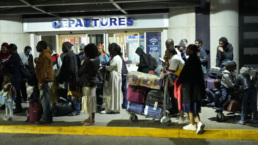 Tsvangirayi Mukwazhi/AP