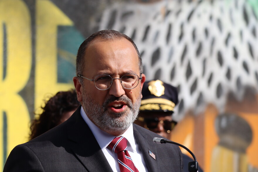 Danbury Mayor Roberto Alves (D)