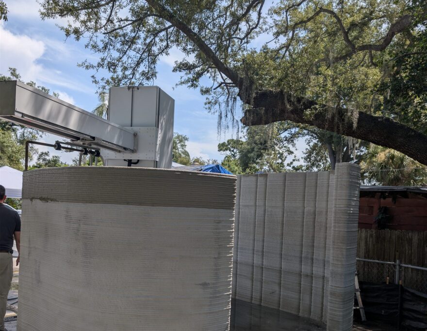 Build Additive's 3D printer creating the exterior walls of the Childs Park home.