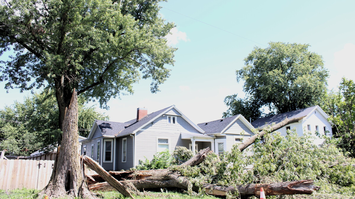 Clean-up continues as school resumes in still soggy Bloomington-Normal