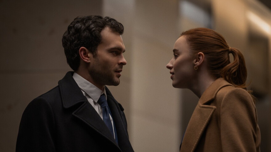 Film still of Alden Ehrenreich and Phoebe Dynevor in Fair Play (2023).