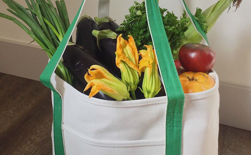 There's still time to get your MTPR tote bag. Make your donation now.