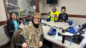 (foreground) Yarielys Castro Lopez, Jill Stolt, (background) Johnnie Mathis, and Diecyana Stewart on "Connections"