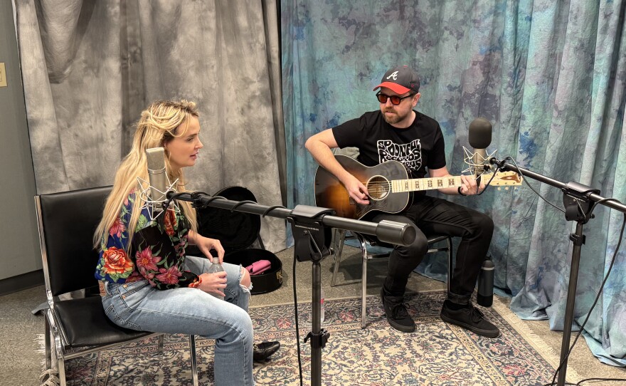 Emma Swift at WEXT Radio
