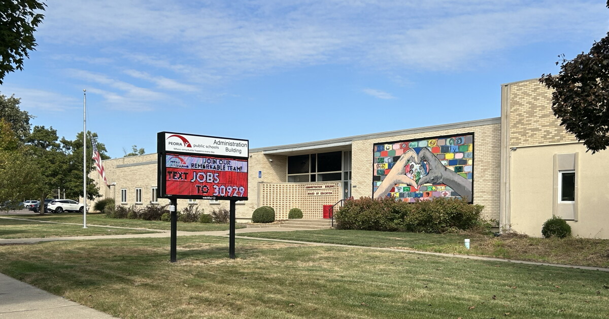Peoria District 150 tabs accountants to finish audits, looks to pass budget next month