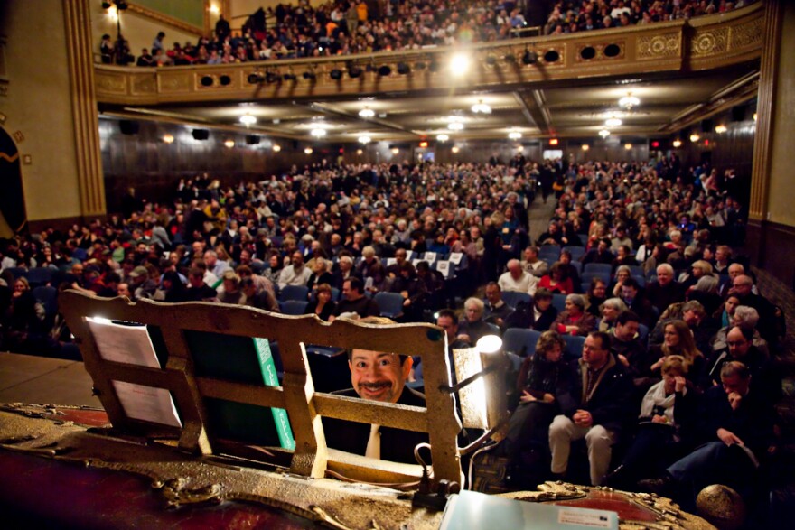 Michigan Theater organist Andrew Rogers performs in front of a huge crowd.
