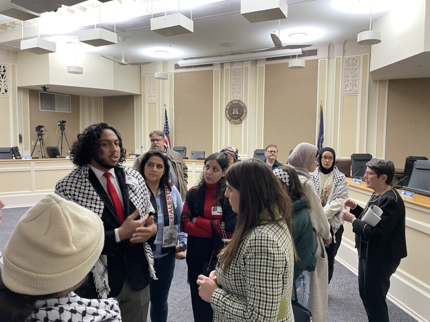 Palestinians Speak to Council Member Jennifer Reynolds and Lexington Mayor Linda Gorton