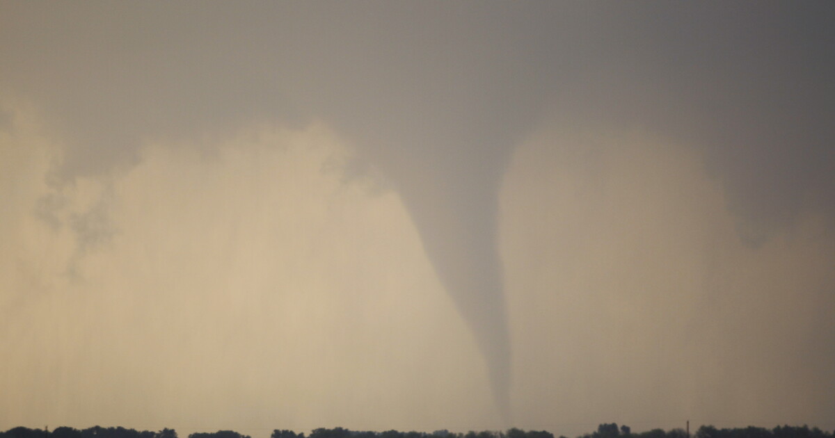 Tornadoes touch down in Kansas and storm hits Kansas City metro