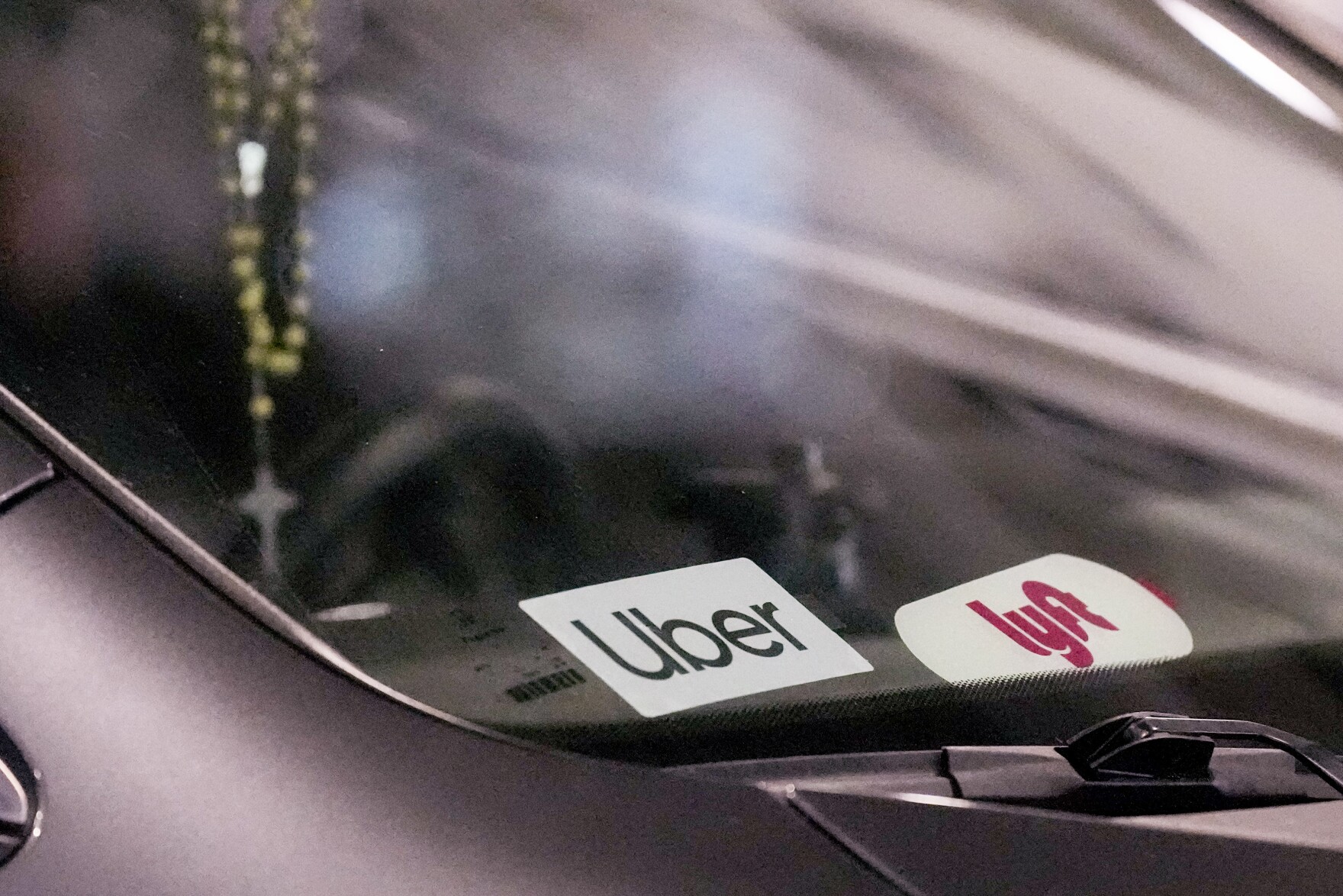 New Uber, Lyft pickup zones to ease traffic along Frenchmen during peak