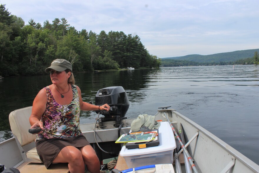 kellie-merrell-lakes-and-ponds-environmental-scientist-vermont-dpartment-environmental-conservation-lake-assessment-fairlee-vpr-giles-20210817.jpg