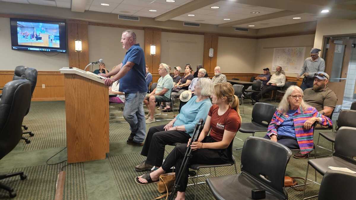 Oneida County data center moratorium advances to county board