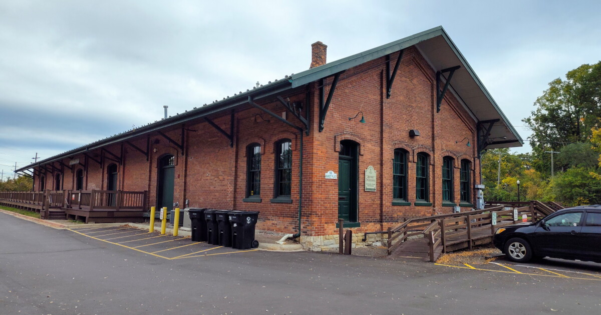 Ypsilanti to hold pre-Halloween and early voting event on Saturday