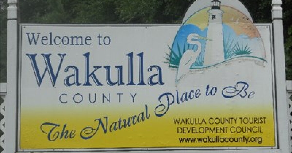 Thousands without power in Wakulla County after Idalia makes landfall