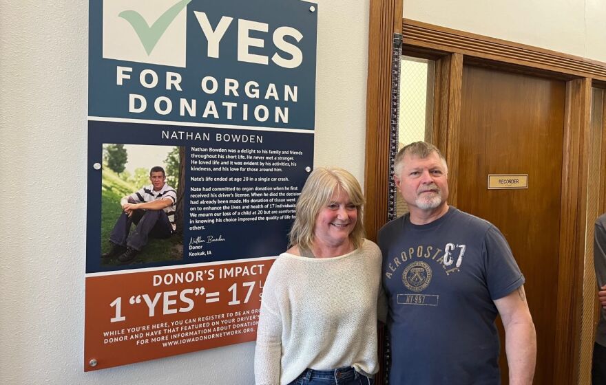 Becky and Jim Bowden with the plaque that pays tribute to their late son Nathan’s organ and tissue donations. “It's such an honor to have our son continue to live on with so many people,” said Becky Bowden.