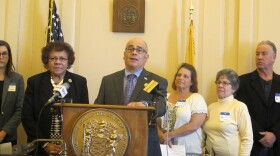 Lawmakers and homeowners say the measure would provide some relief for Sandy victims.