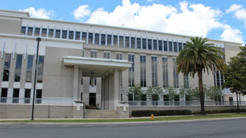 Alachua Courthouse, Courthouse
